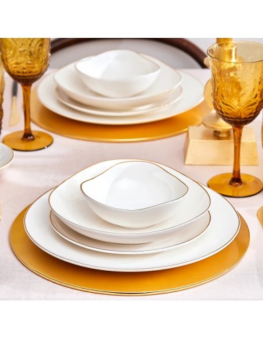 KARACA SERVICE DE TABLE STREAMLINE MIDDLE GOLD 56 PIECES la colonne vertébrale