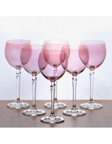 Grands verres à vin en cristal rose chez Cornerstreet bien 